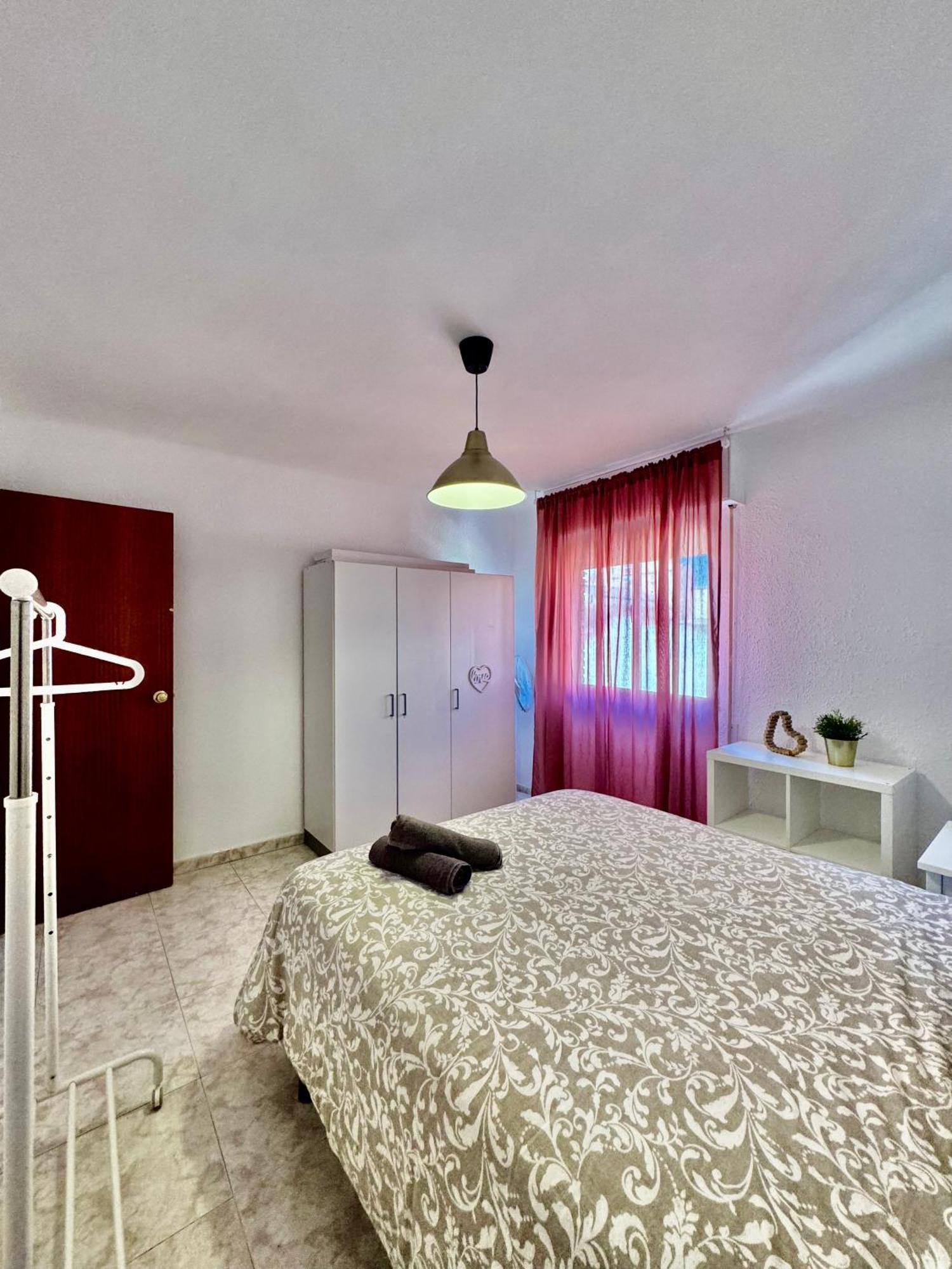 Acogedor Apartamento En Malaga Exterior photo