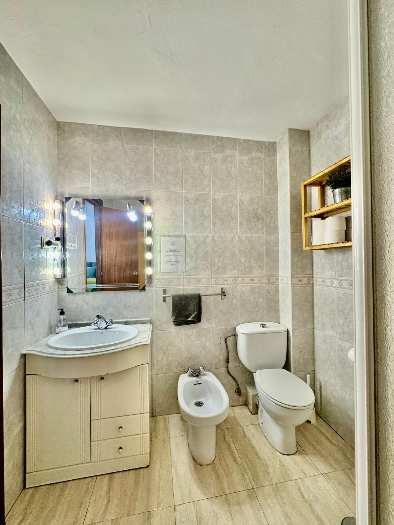 Acogedor Apartamento En Malaga Exterior photo